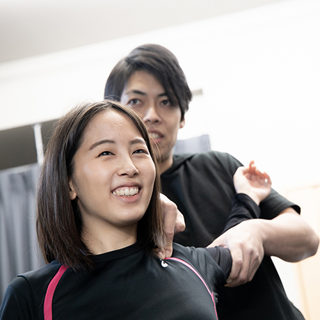 つらかった肩こりが1回の施術で楽に!